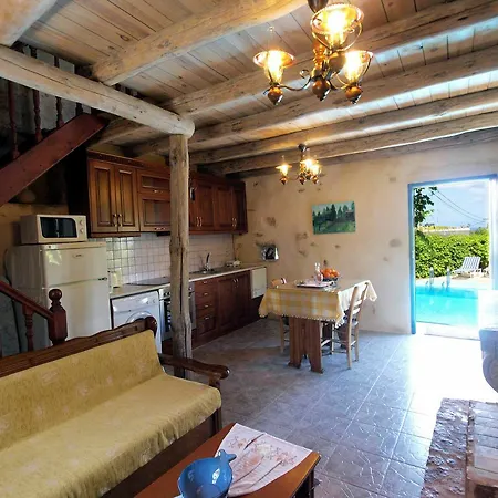 Sofas Vila Pirgos Psilonerou