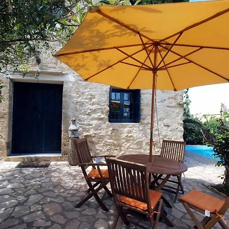 Sofas Vila Pirgos Psilonerou