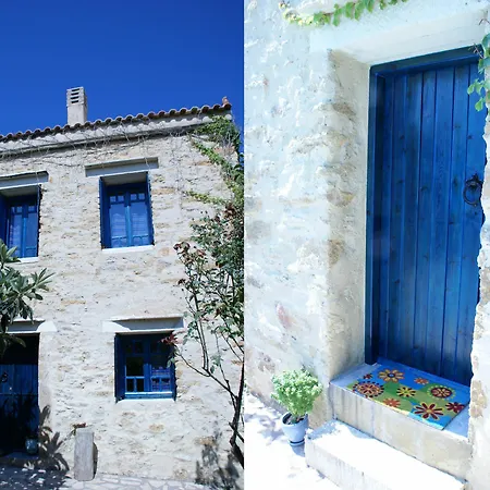 Sofas Villa Pirgos Psilonerou